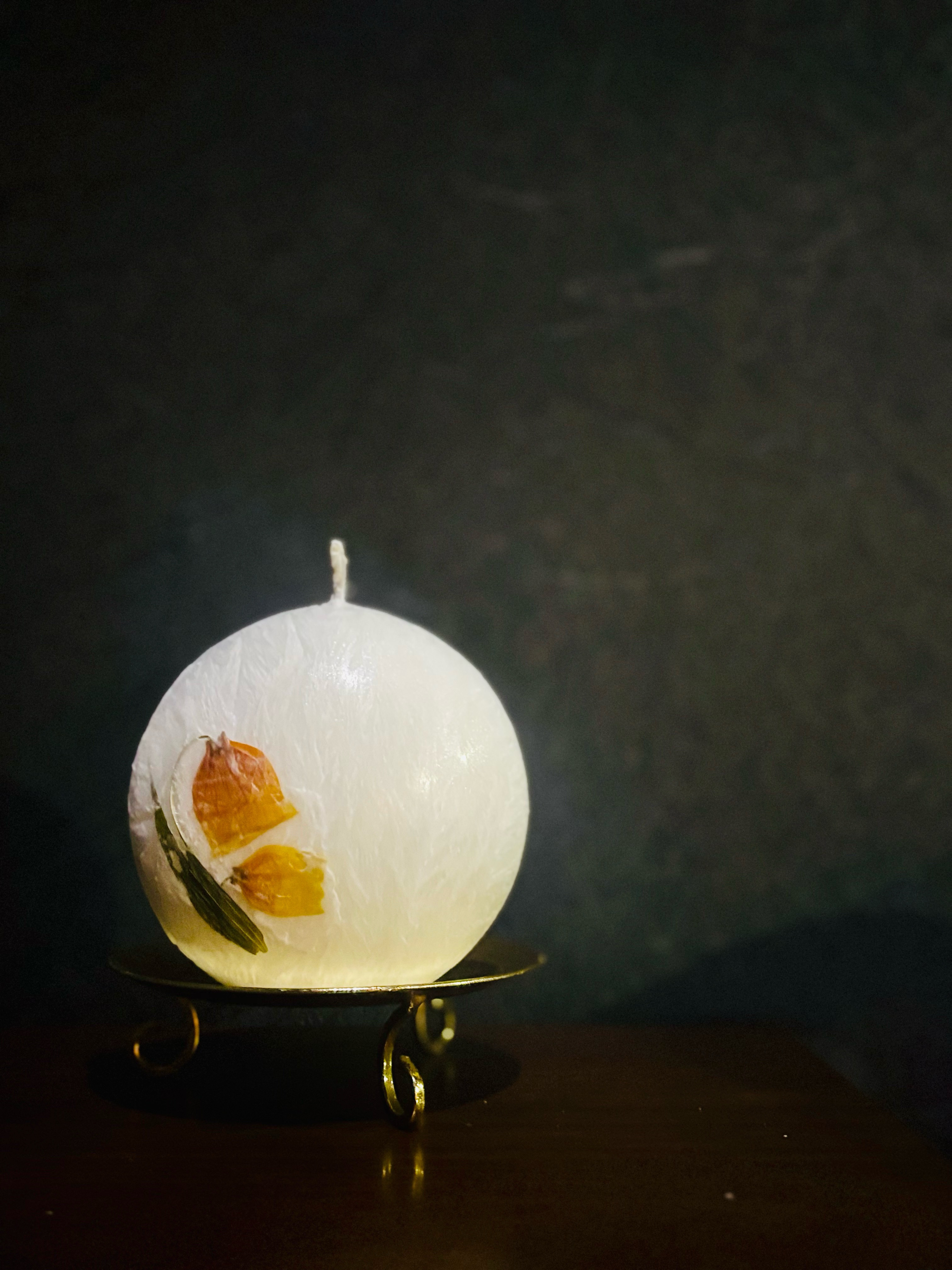 提灯百合のアロマムーンキャンドル