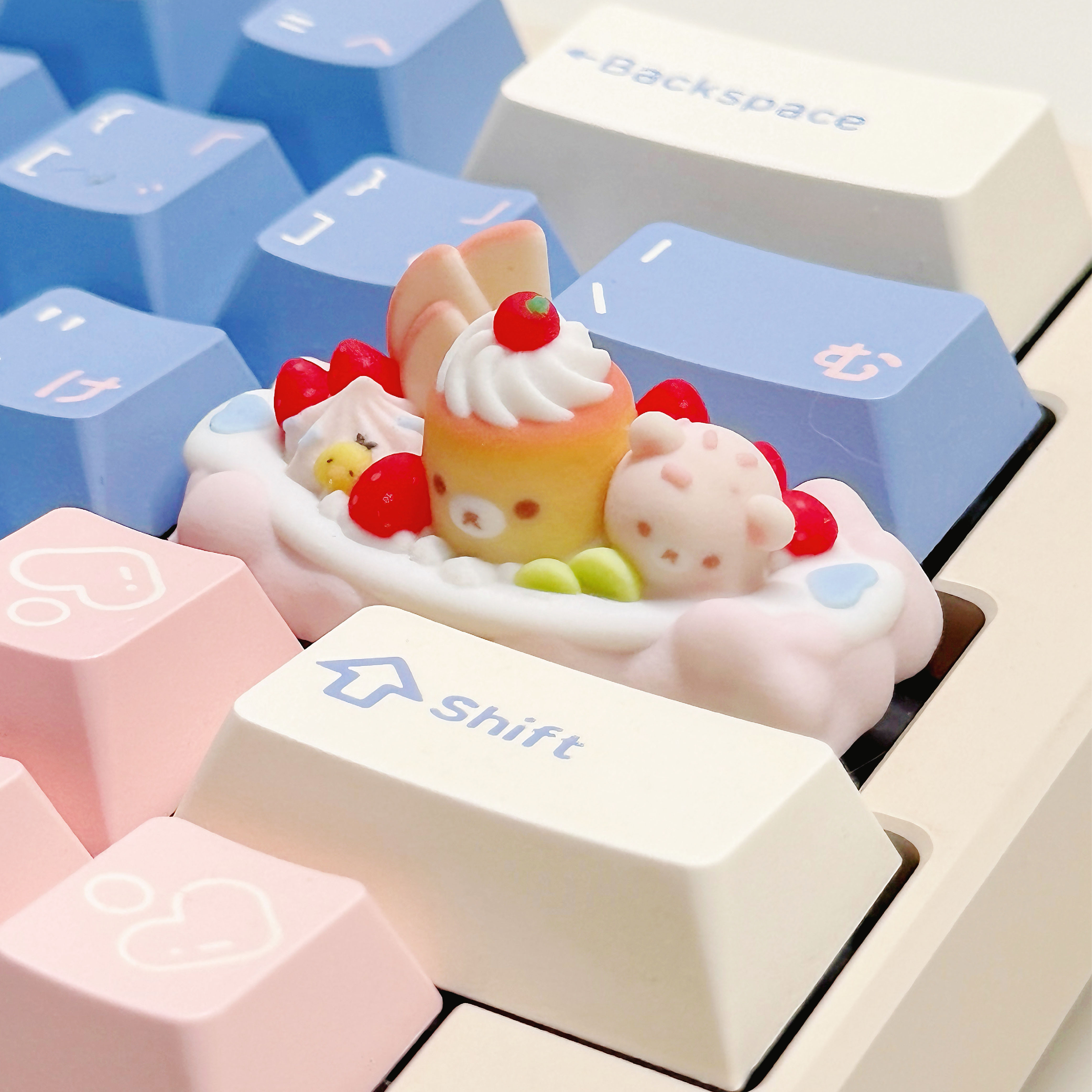 いちごプリンボート クリームベア キーキャップ｜2.25U 大型アーティザン｜デザートモチーフ｜フルカラー3Dプリント