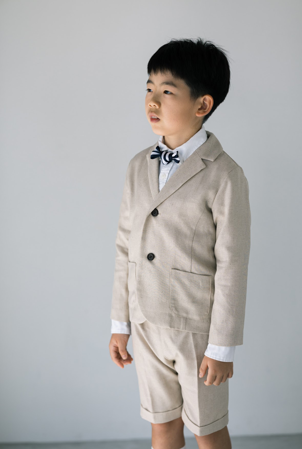 【出来上がり品】 120 ナチュラルコットンスーツ　選べる　蝶ネクタイ　七五三　入園　入学　卒業式