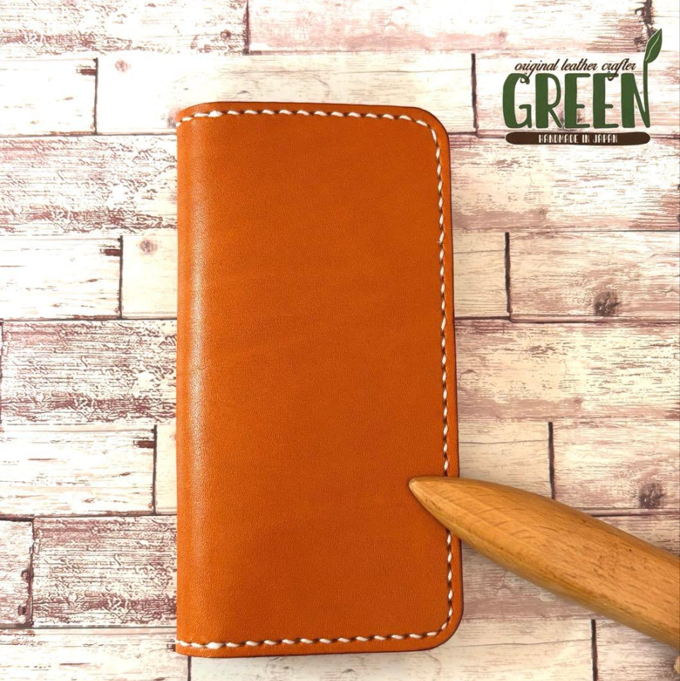 栃木レザー　手帳型　iPhoneケース　2枚ポケット付き　本革　高級感　経年変化　おしゃれ　スマホケース 6,000円