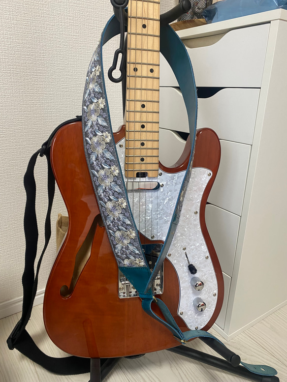 牛革ギターストラップ エメラルドグリーン 楽器・アクセサリ Coeurdoux