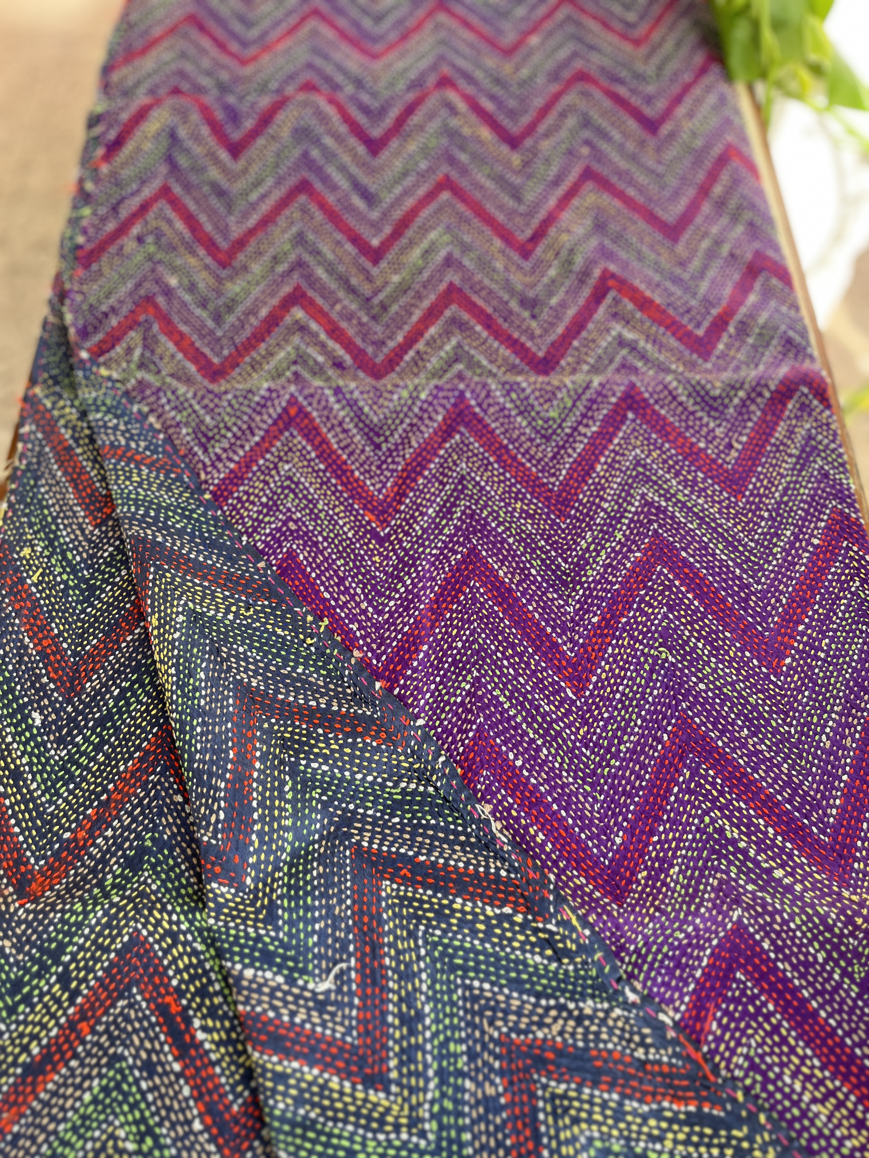 【インド】オールドサリー　カンタ刺繍　リバーシブルストール　マルチカバー6