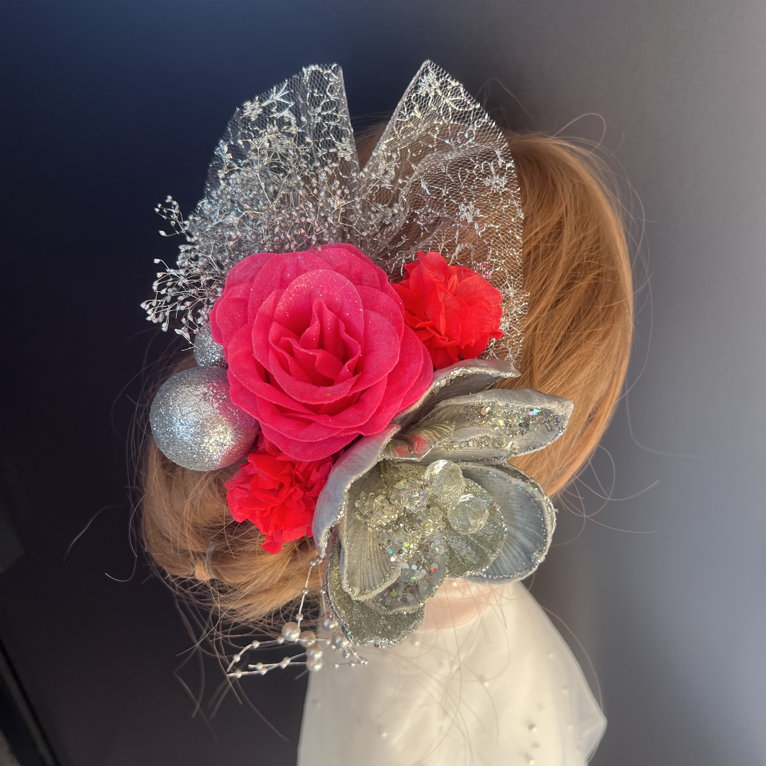 ha197 髪飾り 結婚式　卒業式　成人式 着物　振袖　キラキラバラ　　ピンク