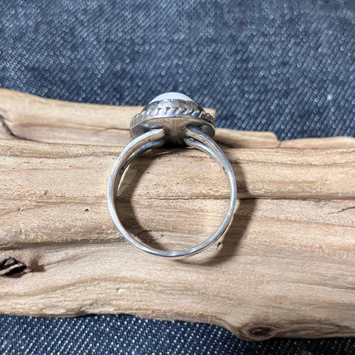 ホワイトバッファロー シルバー リング 指輪 19号 #インディアン