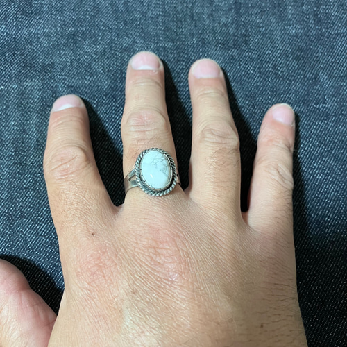 ホワイトバッファロー シルバー リング 指輪 19号 #インディアン