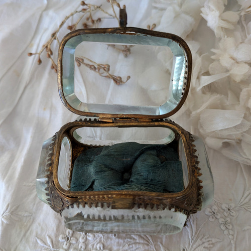 フランス 19世紀末 ベベルガラスのジュエリーボックス その他