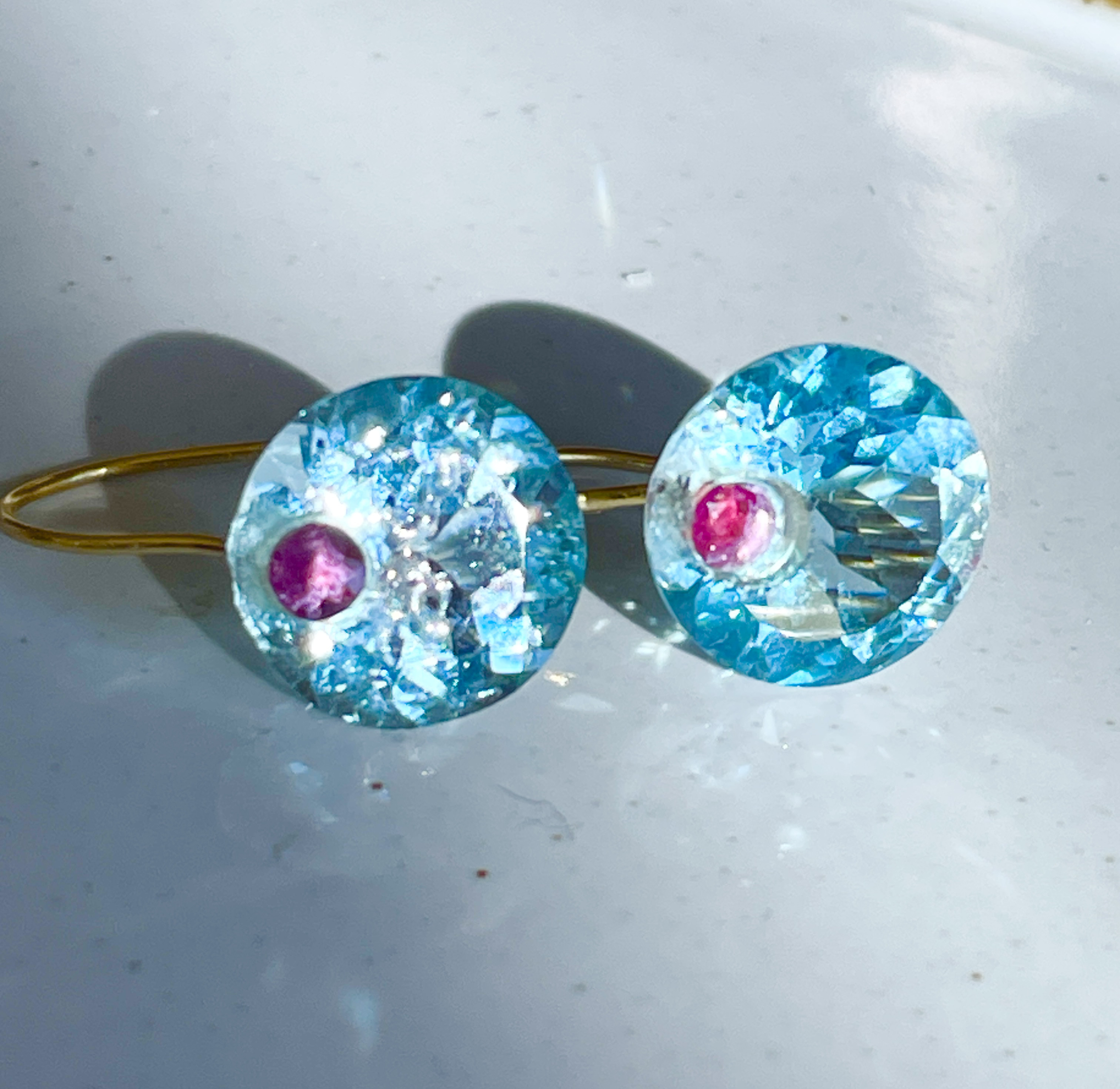 スカイブルートパーズ　ピアス