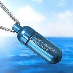 K18：ピルケースペンダント（薬の保全のため内部に硬質ガラス容器付