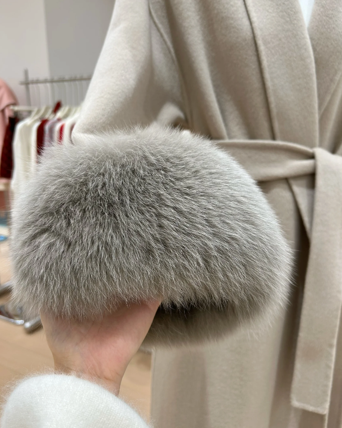 【受注製作】100%羊毛ロングコート　キツネファー付き　2色展開