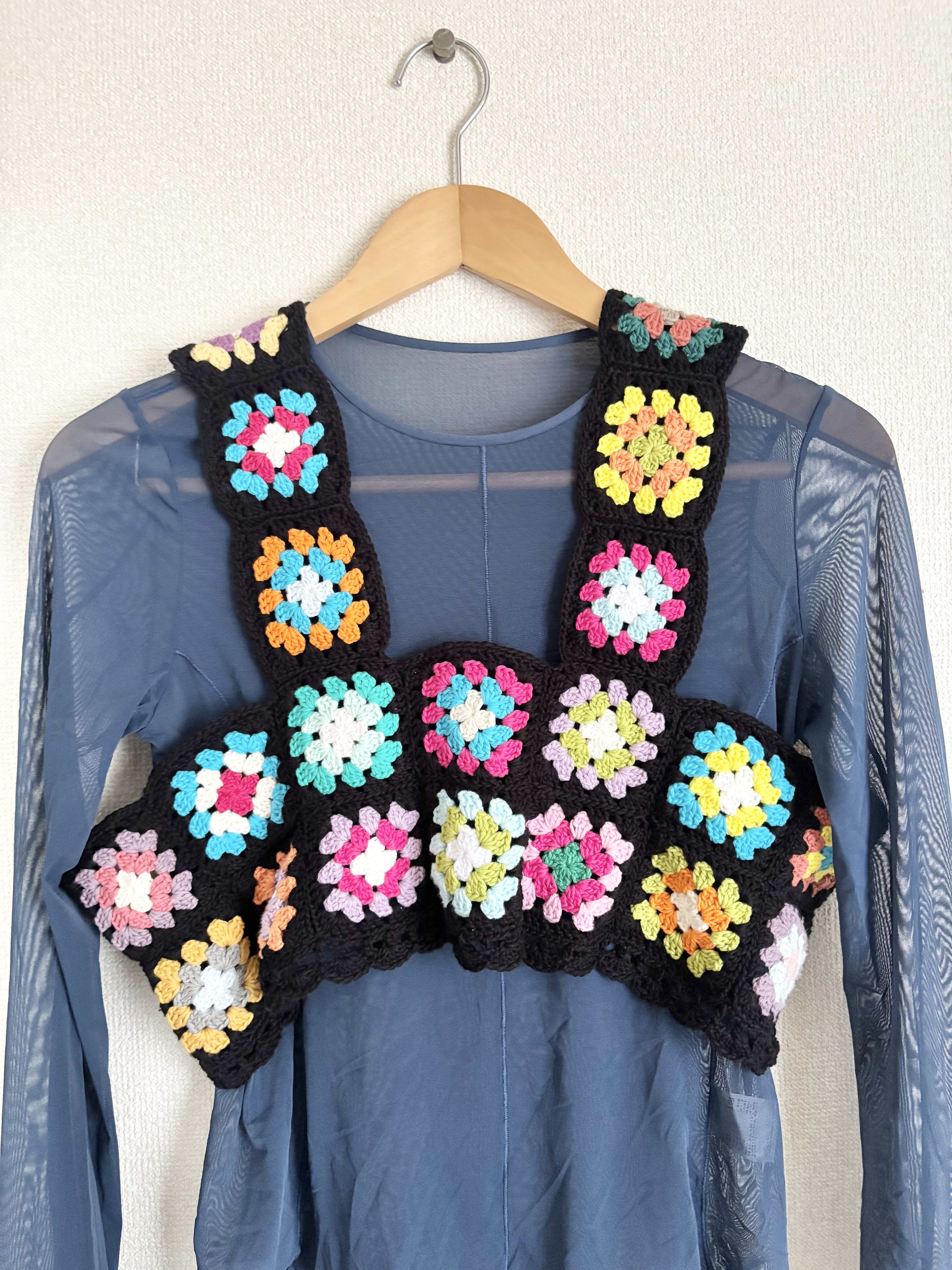 ビスチェ コットン かぎ針編み カラフル×黒カラー グラニースクエアデザイン お揃い