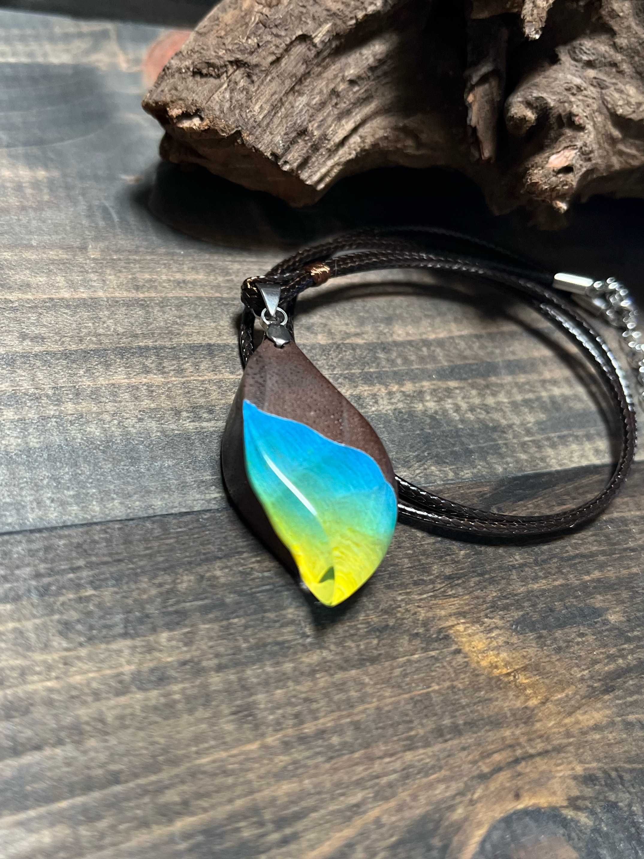 ウッドレジンペンダント [S2517]