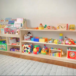 絵本棚 斜めカットタイプ 40日発送 本棚・絵本棚・マガジンラック Kei