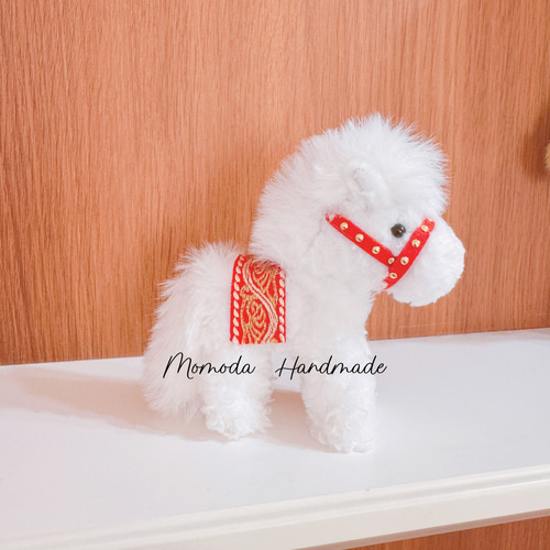 モールドール 干支 馬 置き物 お正月 新年 ハンドメイド 白×白 その他