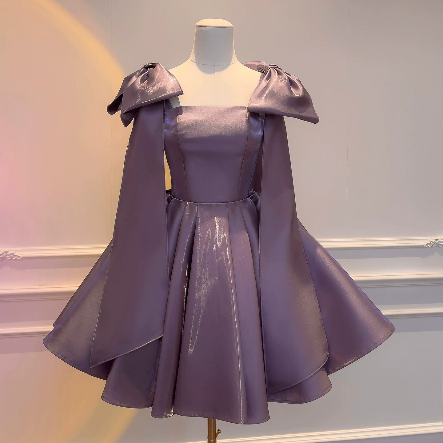 光沢 サテン リボン取外し可 ウェディングドレス パーティー 紫 優雅 ショート丈 可愛い 韓国風 二次会 69369