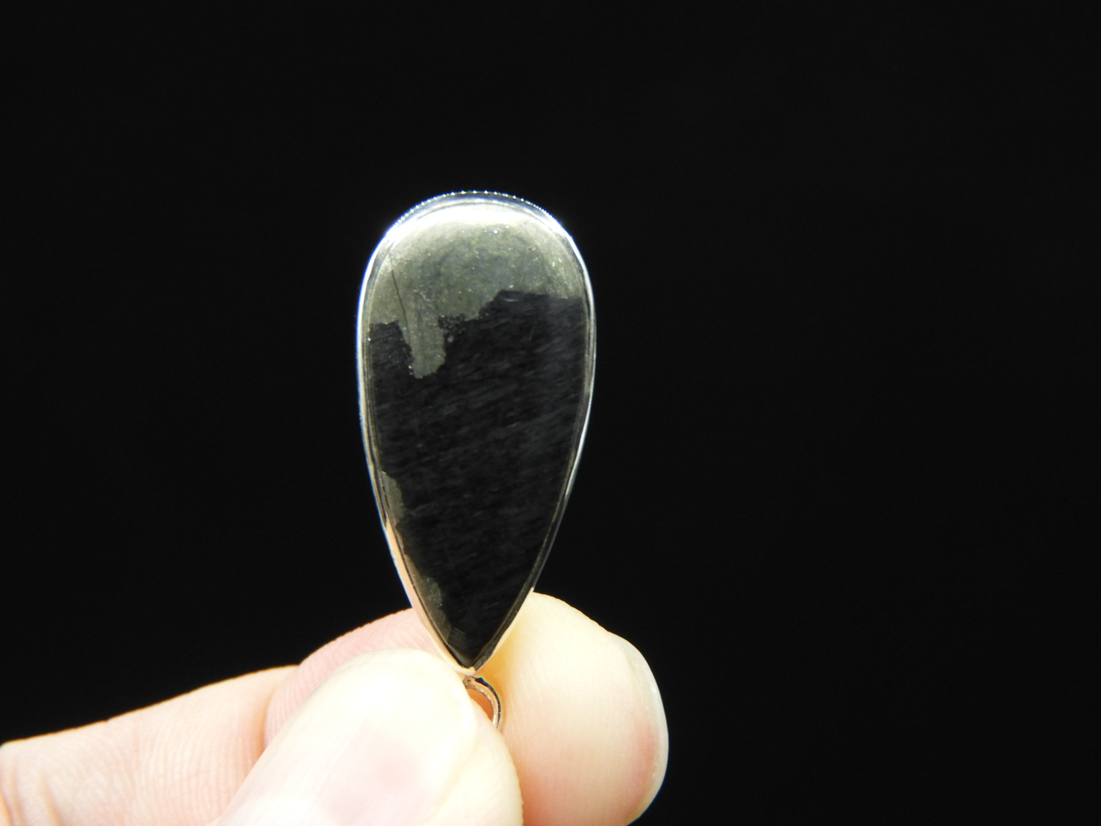 希少石シリーズ！ヒーラーズゴールドのシルバー９２５ペンダントトップ！ 天然石　１