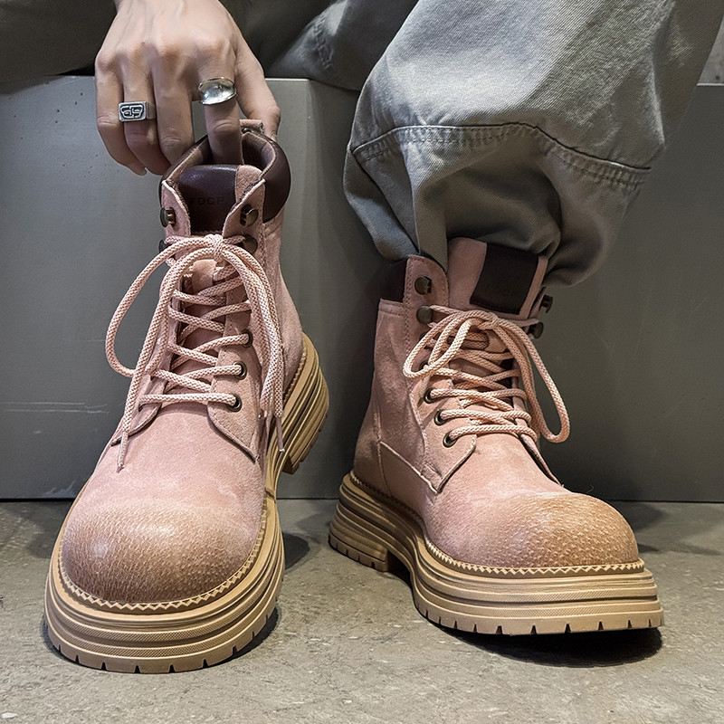2026新作秋冬大黄ブーツ男英倫風レトロな中援工装ブーツ加絨マーティンブーツカップル登山靴