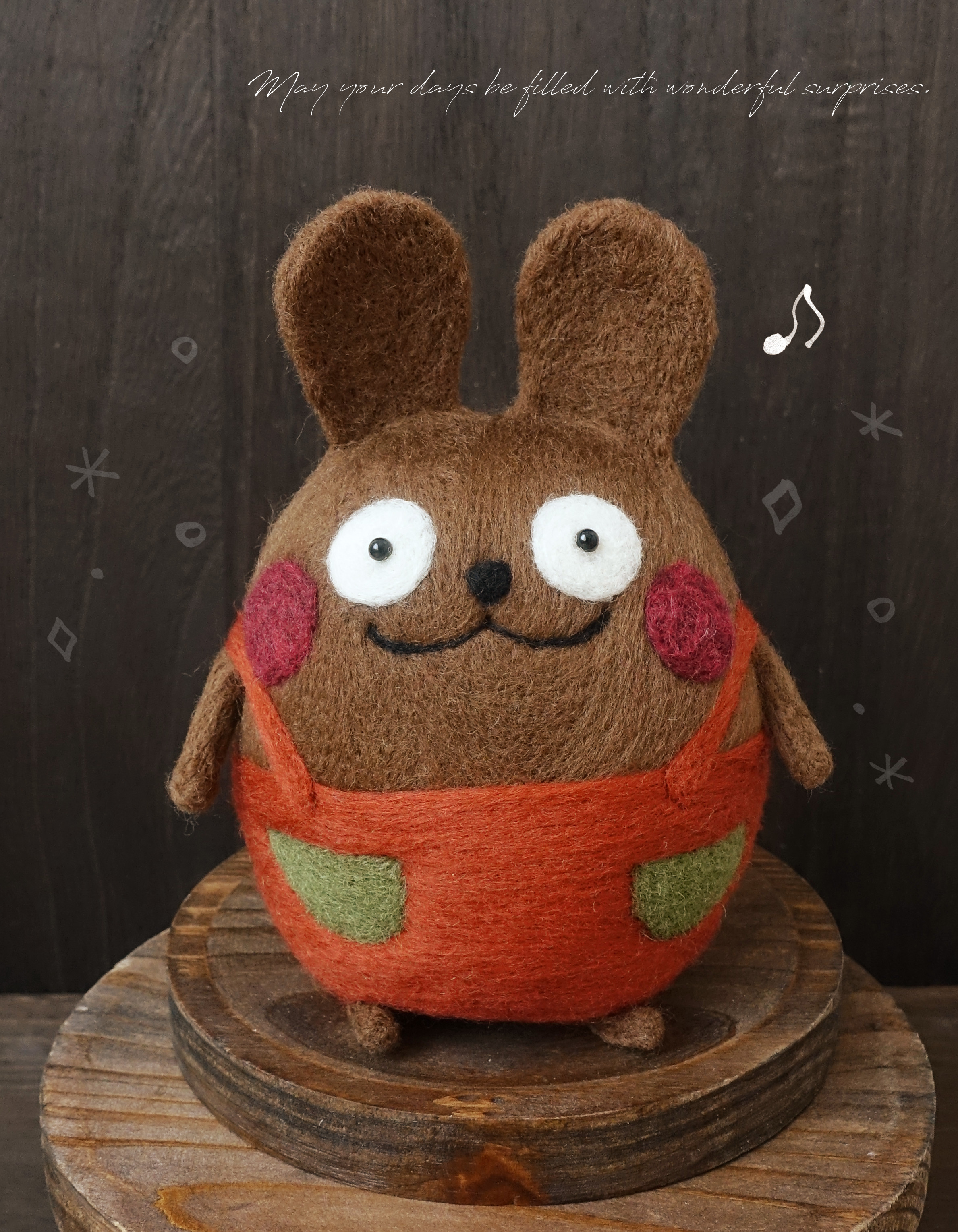 羊毛フェルト人形 茶色のうさぎさん