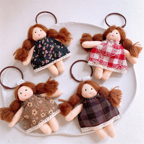 手作り 刺繍 布製 可爱いミニドール 人形 ぬいぐるみ バッグチャーム