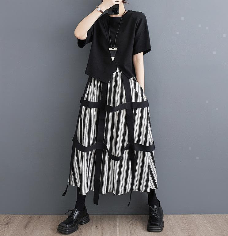 大きいサイズ レディース スカート　ウエストゴム　ストライプ　春夏 秋 新品