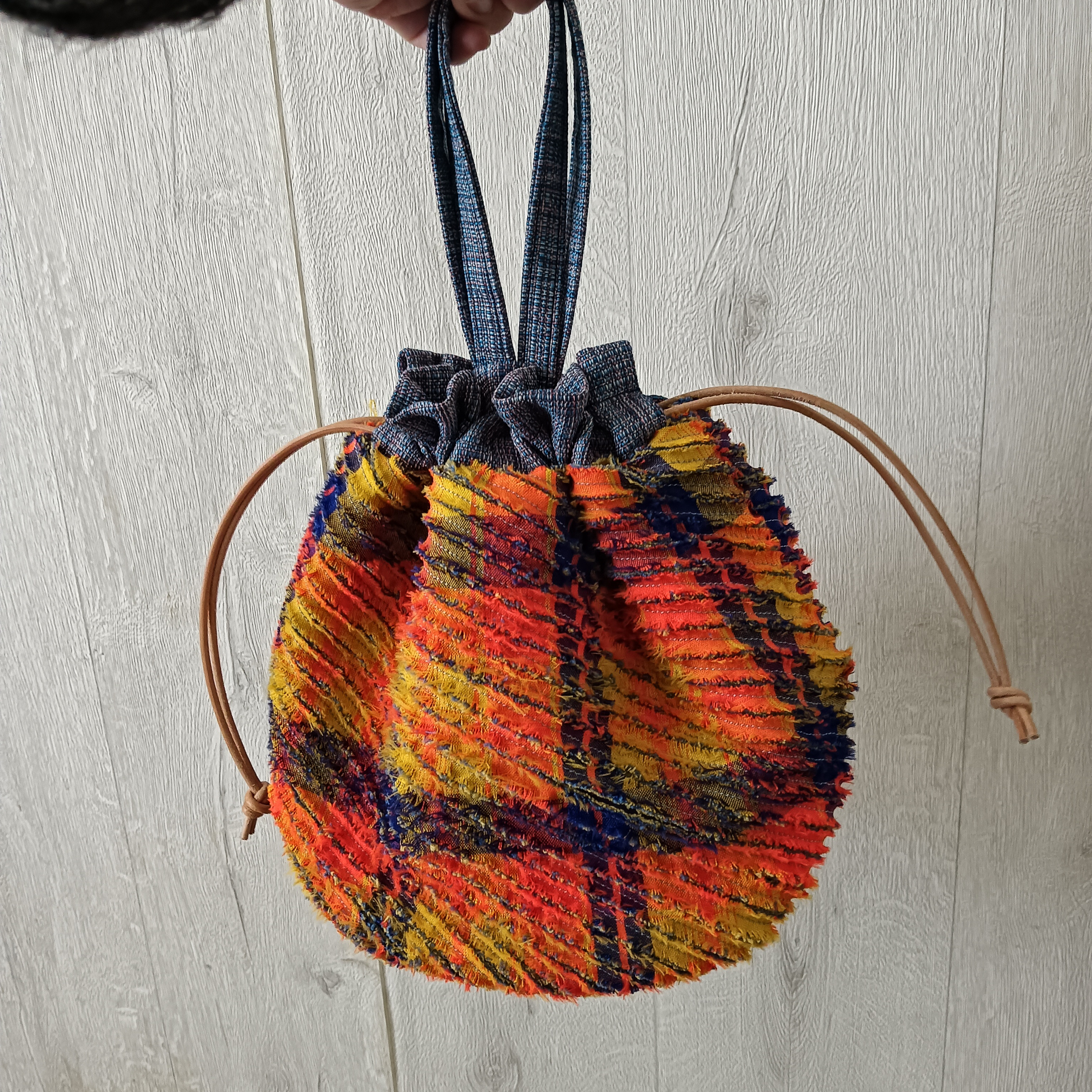 【送料無料】Googly no.01／スラッシュキルトの巾着バッグ