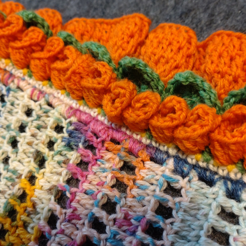 かぎ針編み Opal毛糸水彩画全色使用のひざ掛け ミニブランケット