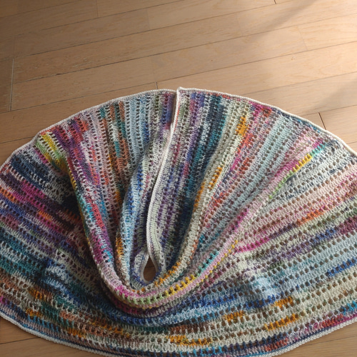 かぎ針編み Opal毛糸水彩画全色使用のひざ掛け ミニブランケット