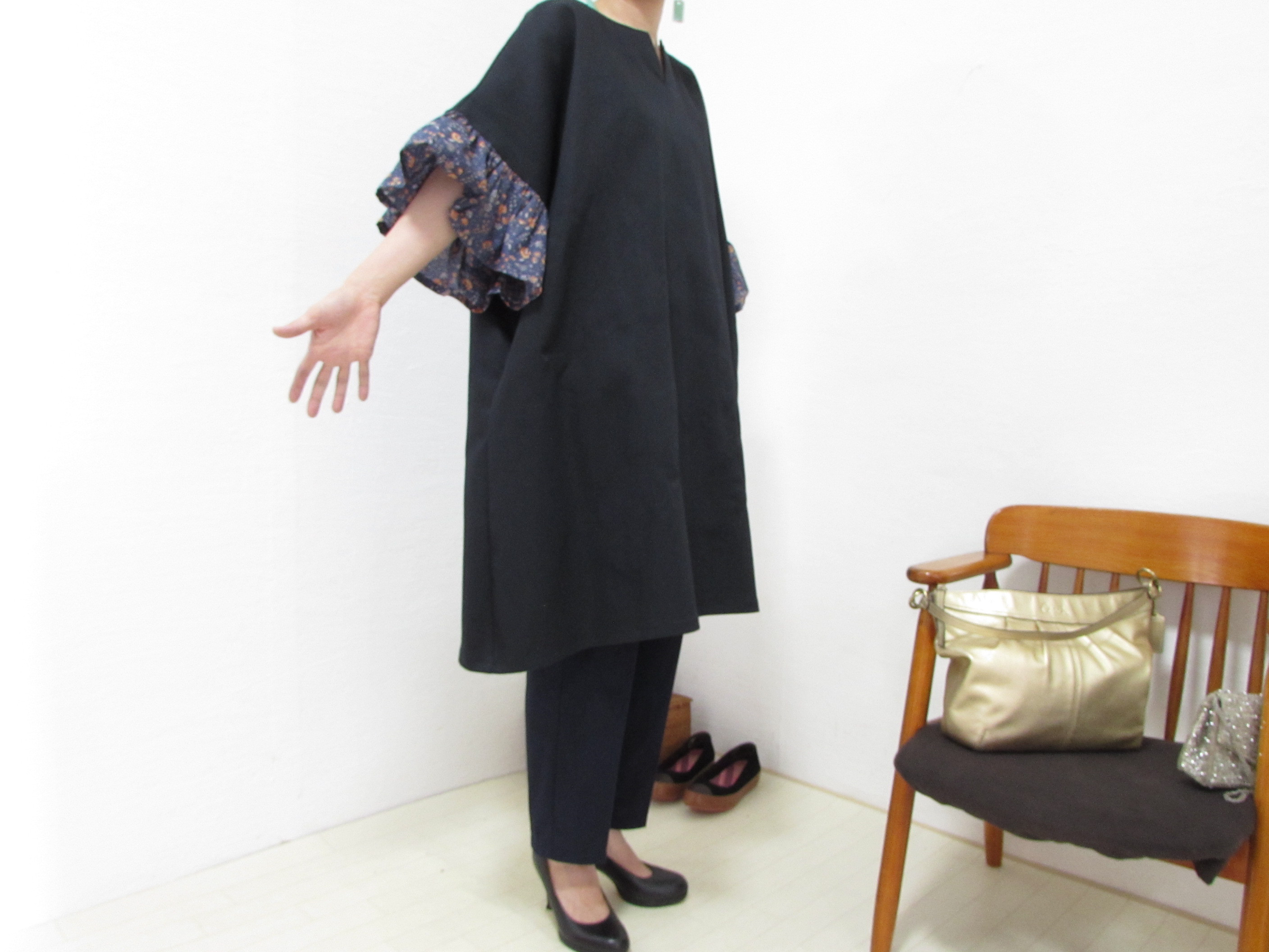 2905花咲くデニムの贅沢Aラインワンピース