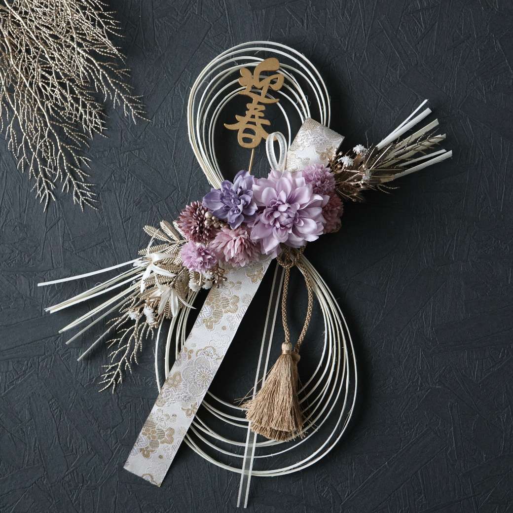 （2way）シックで愛らしい迎春の華〈ホワイトL〉 大人　シック　ラタン　お正月　しめ縄飾り　ドア飾り　新年　大人可愛い