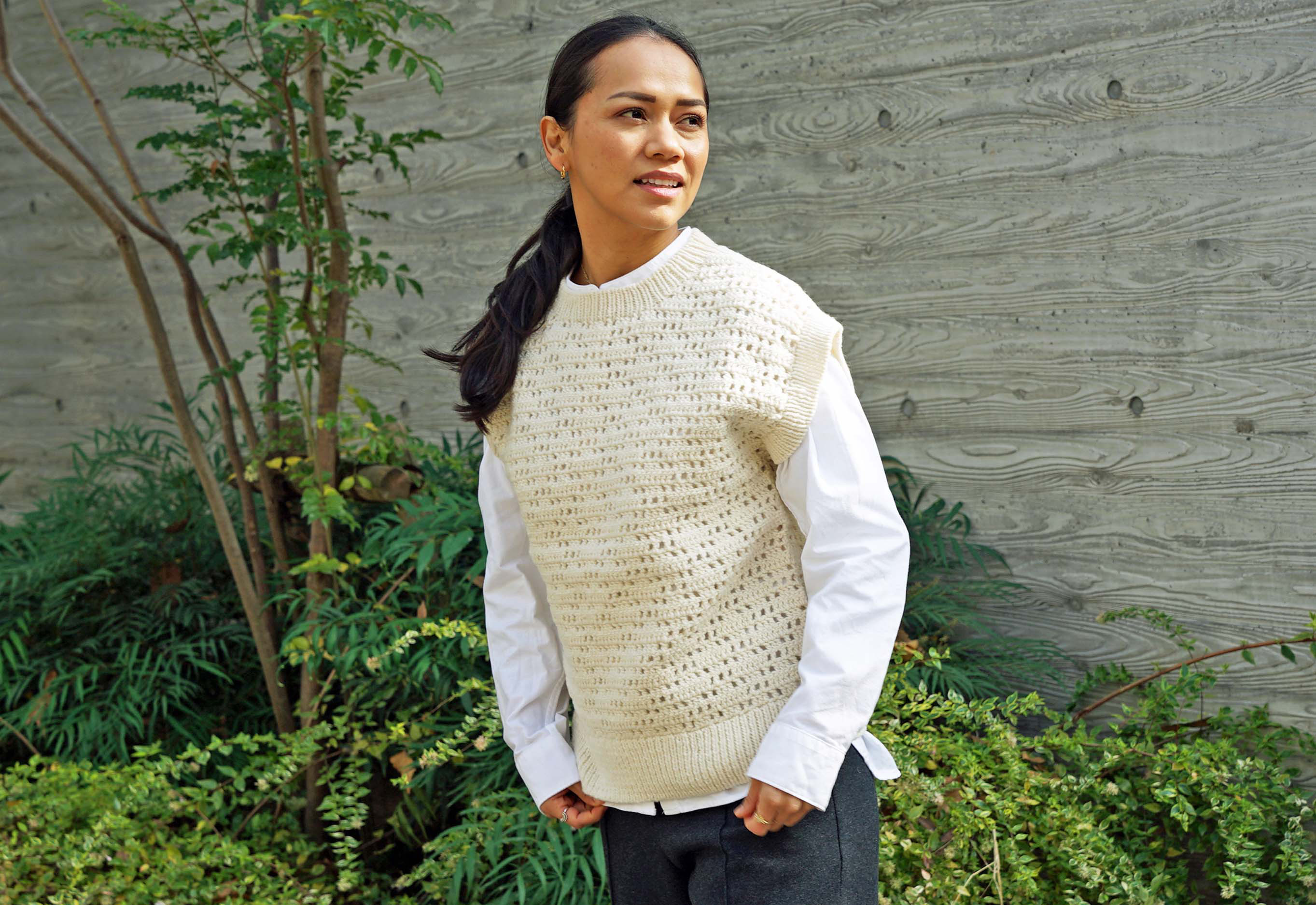 【即納可】ウール・クロシェ編みベスト（NP-4508-ホワイト）ペルーニット