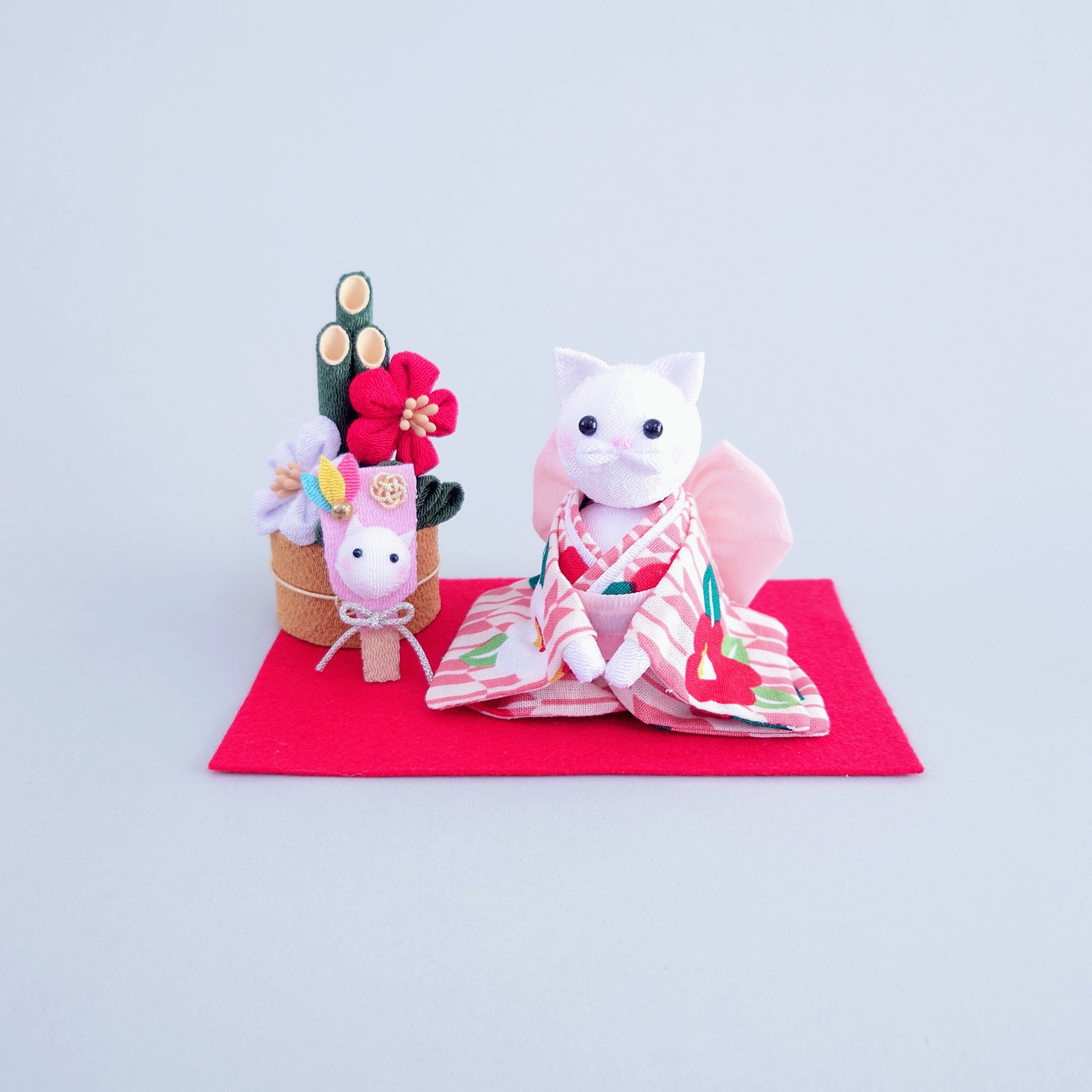 うさぎ　置物　新年　正月飾り　干支　着物　門松　羽子板