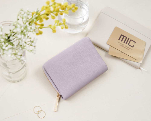 数量限定】大人気！大きすぎないミドルウォレット／カード収納13枚以上