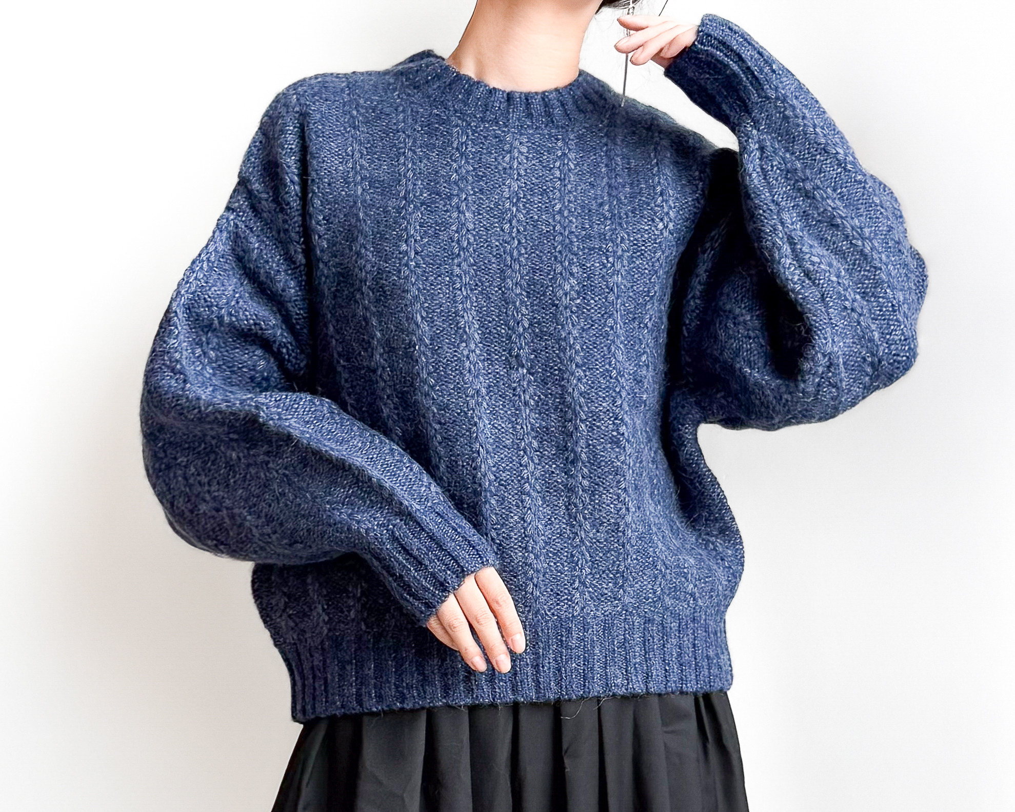 【特別価格】極暖★アルパカ混で驚くほどしっとり柔らか！ふわふわニット /大人ブルー/数量限定大人の上質ニット