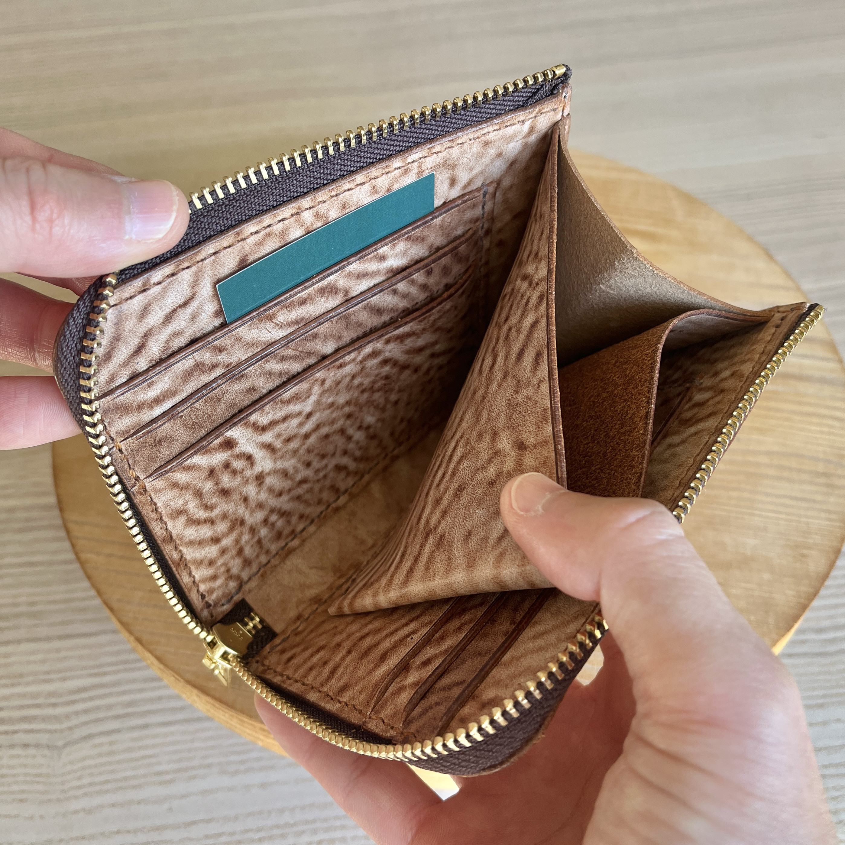 L字ファスナーミニウォレット（カードホルダー付き）　高級イタリア革