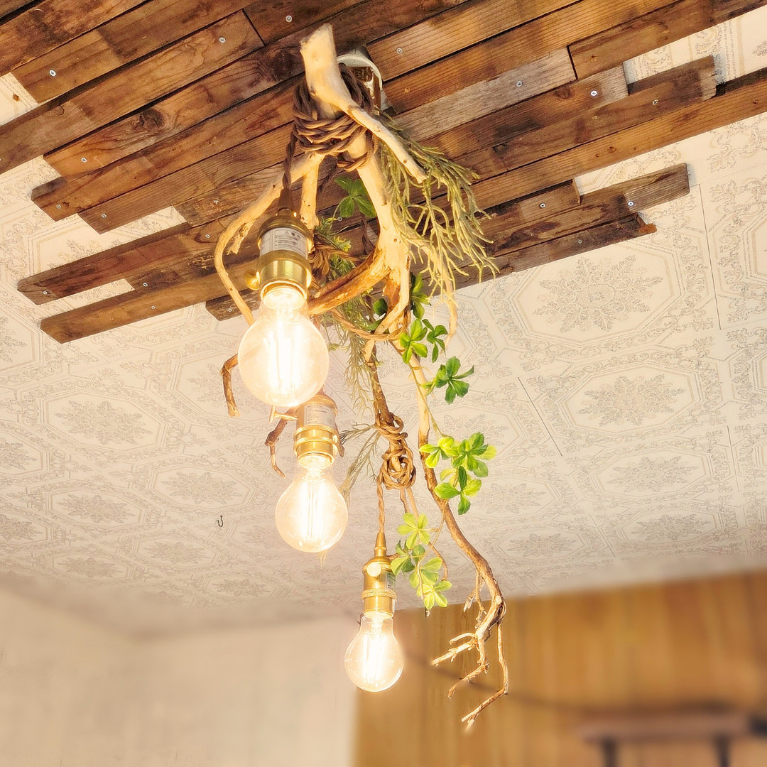 世界に一つだけの 根流木のペンダントライト3灯　RYUKU　LED電球付属　天井照明