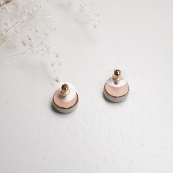 [T-269] 美濃燒磁磚耳環/耳環（淺灰色）石膏款 第4張的照片