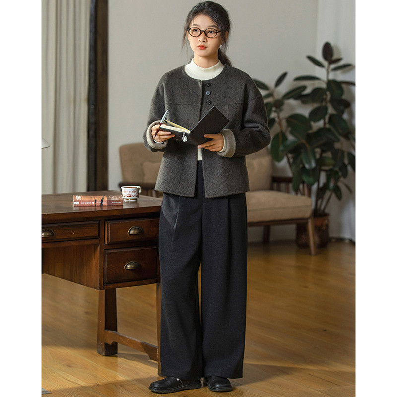 ほっこり冬のレトロスタイル ゆるっとゴム入りウエストのワイドパンツS594