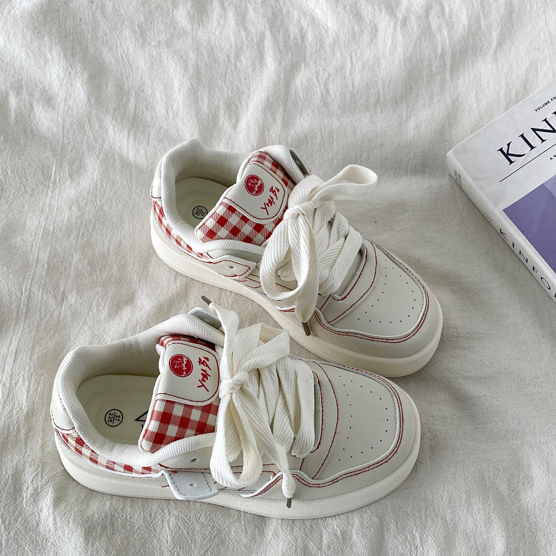 爆金板靴女2025新型春の100足chic靴厚底白靴パン靴ins潮