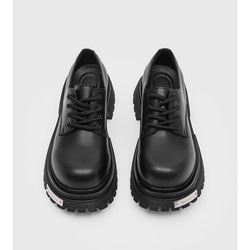 2026秋の新作厚底ダービーシューズ男性高級感黒増高革靴通気性英倫風