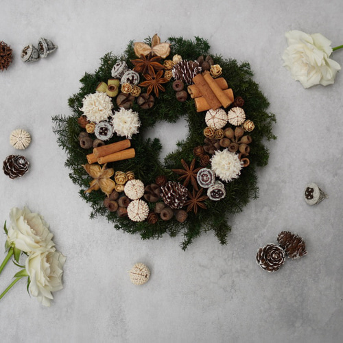 2025森のクリススマスリース 20センチ 木の実あふれるクリスマス