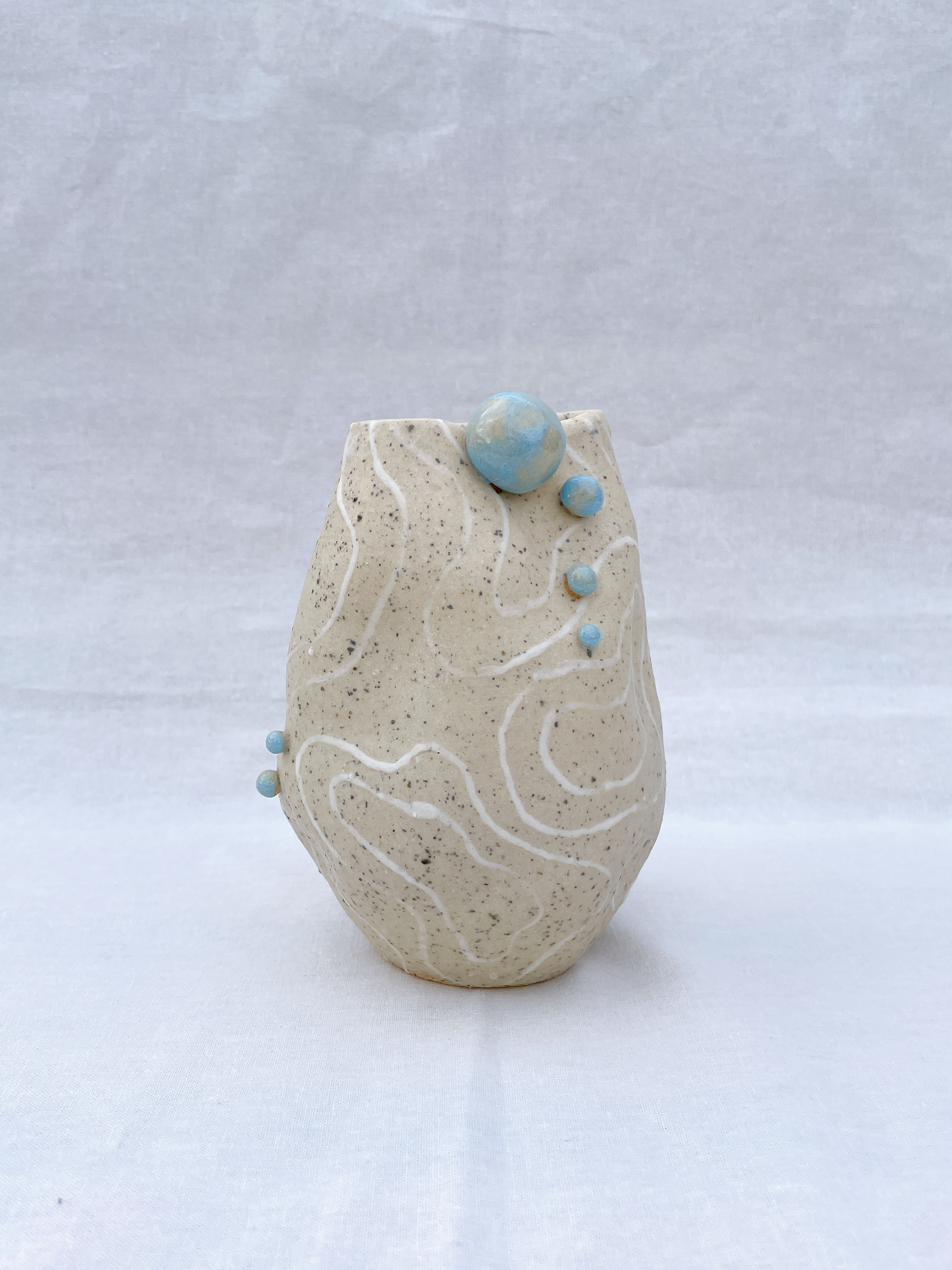 なみなみベース 13cm｜ベージュ×水色｜フラワーベース 花入 オブジェ