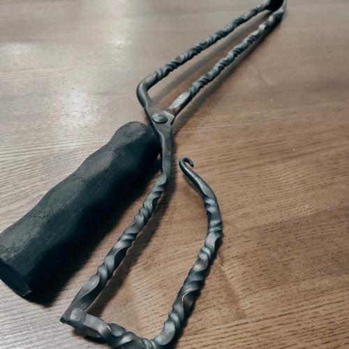 ステンレス ツイスト 火バサミ 薪バサミ トング キャンプ キャンプギア