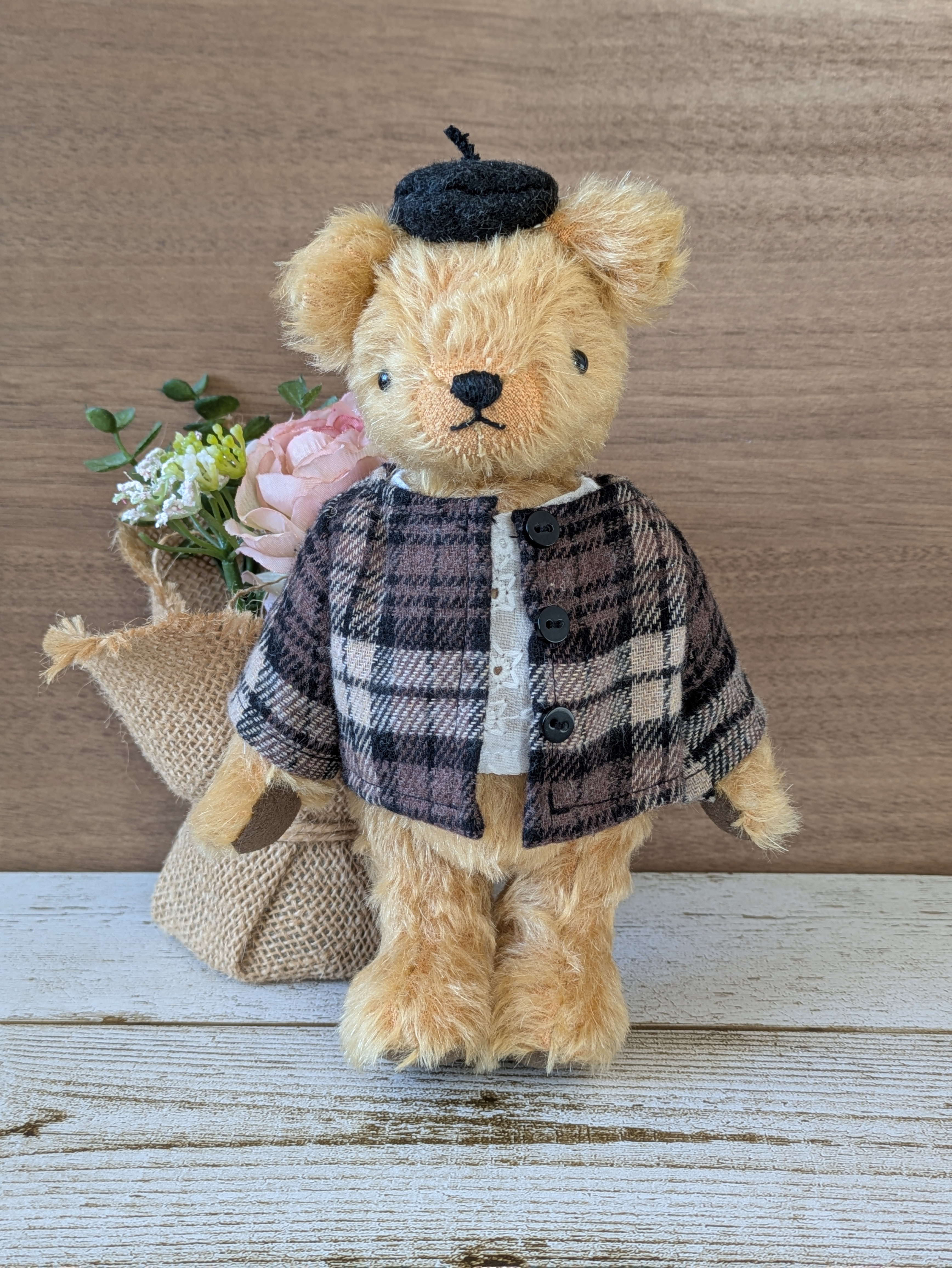 【個別販売】ドイツ製モヘアのテディベア ＊ ベレー帽の仲良しくまちゃん（チェック＆ホワイト）