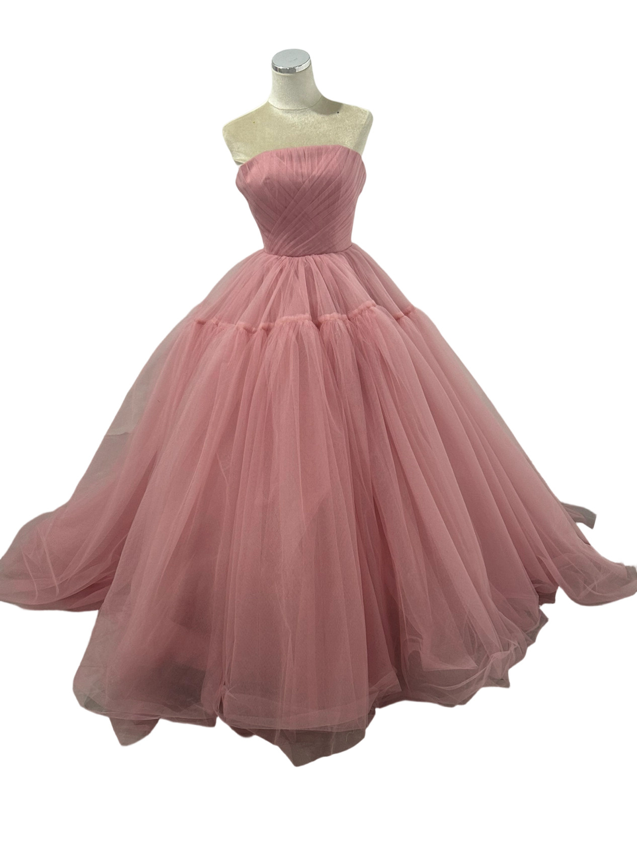 カラードレス ベアトップ フレアスカート  抜群におしゃれ度が際立つ  プリンセスライン チュールスカート