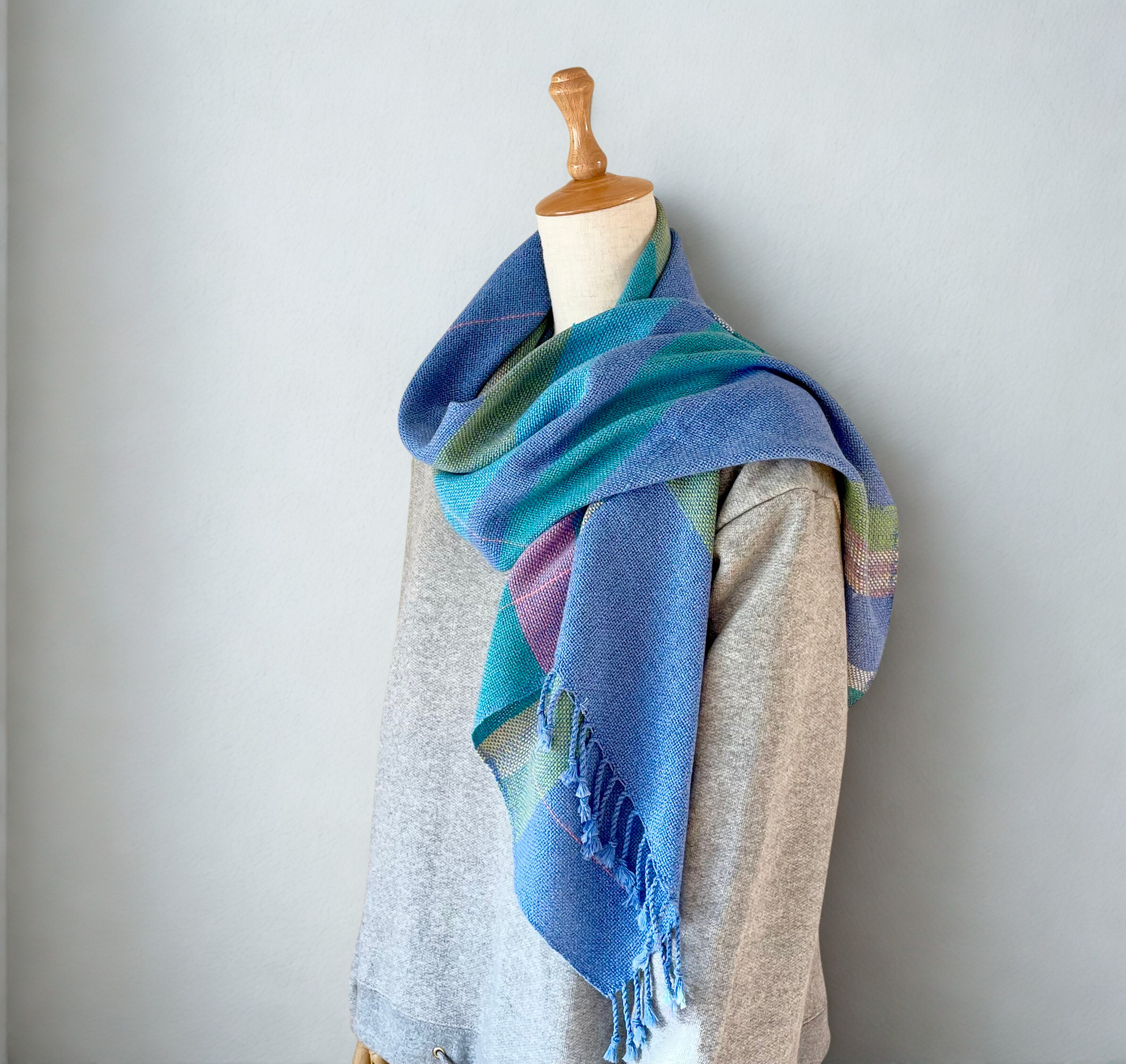 チューブストール：チクチクしないコットンウールの手織り（パステル）