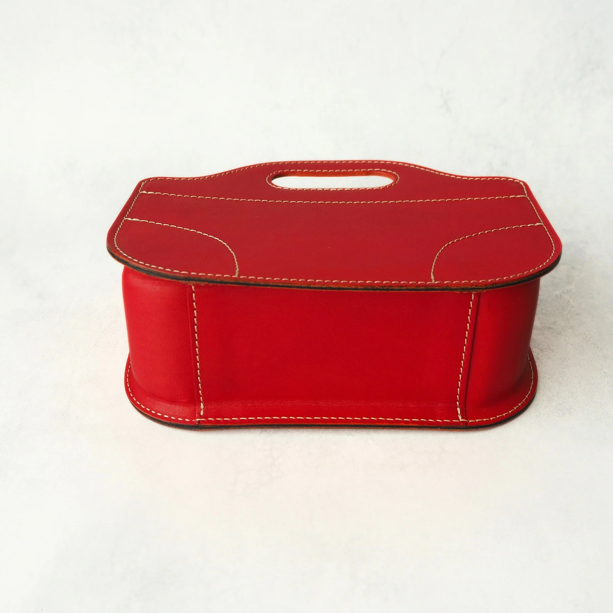 かわいく収納《本革》バッグ型の小物入れ（赤）