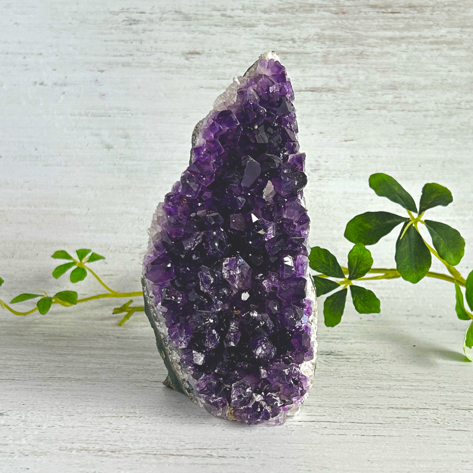 ウルグアイ産 アメジスト ベースカット クラスター 原石 542g