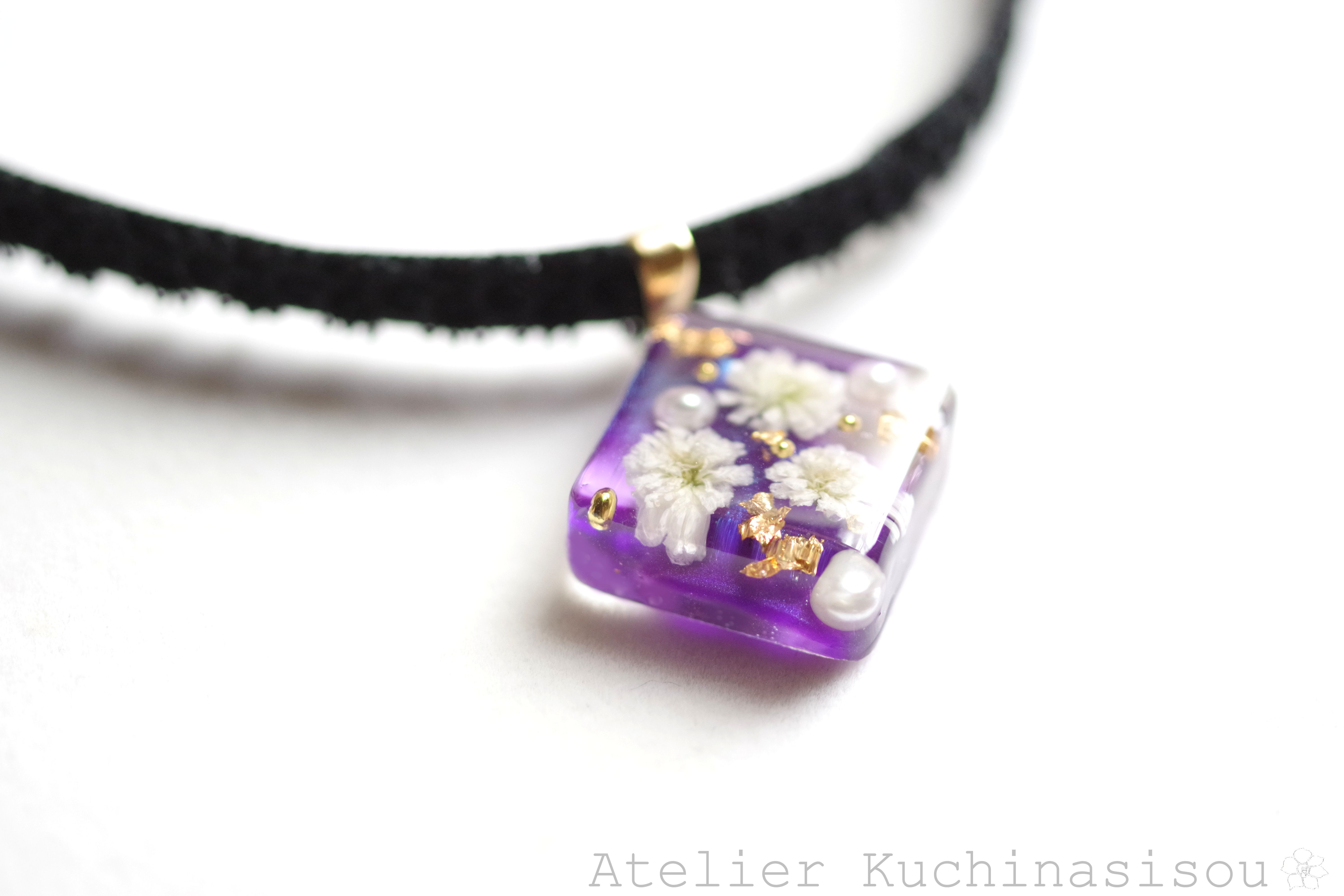 【受注製作】レジンアート　スクエアモチーフとタティングレースとベルベットリボンのチョーカー〈香りのヴェール〉