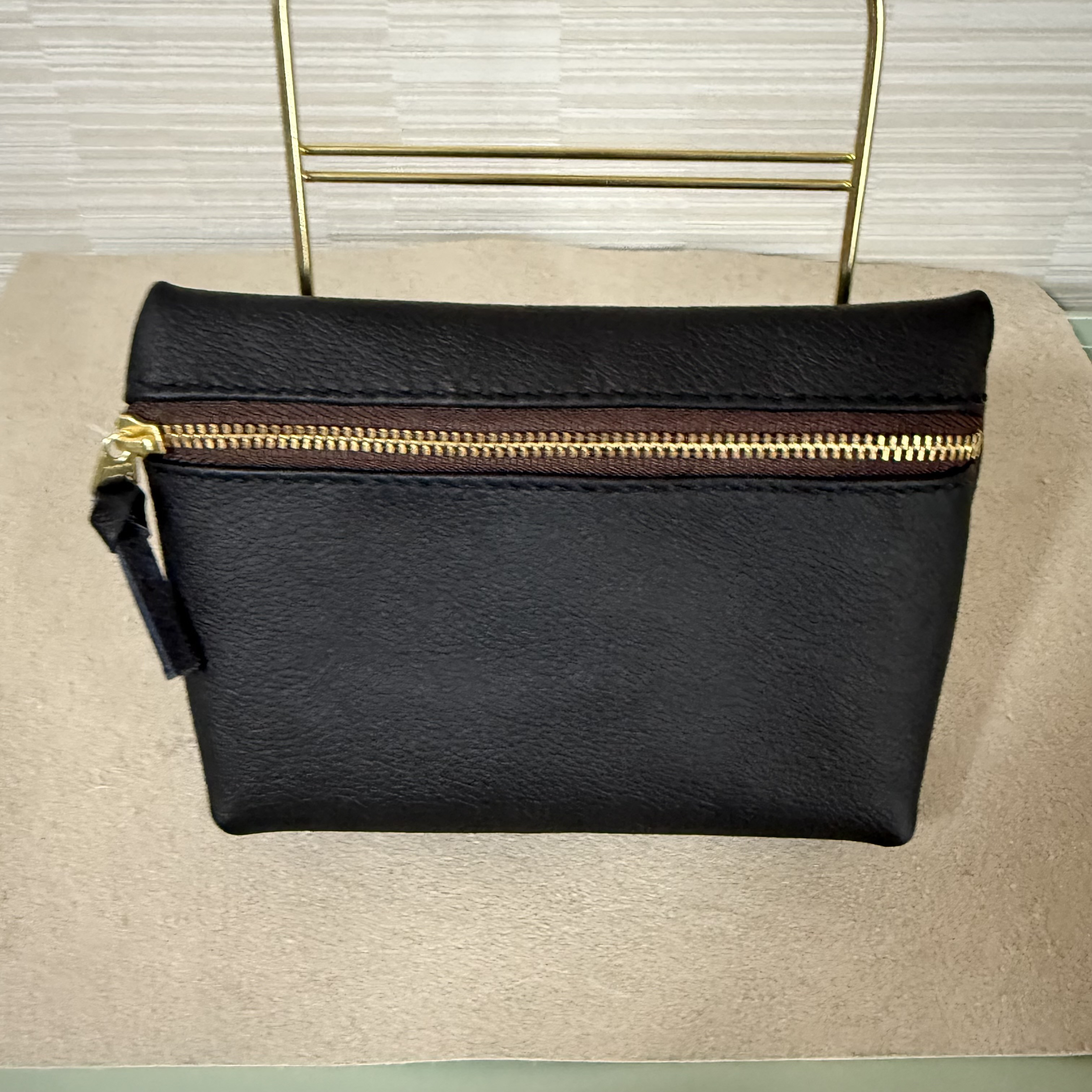 本革レザーポーチ 牛革【手縫い・ハンドメイド品】CP37