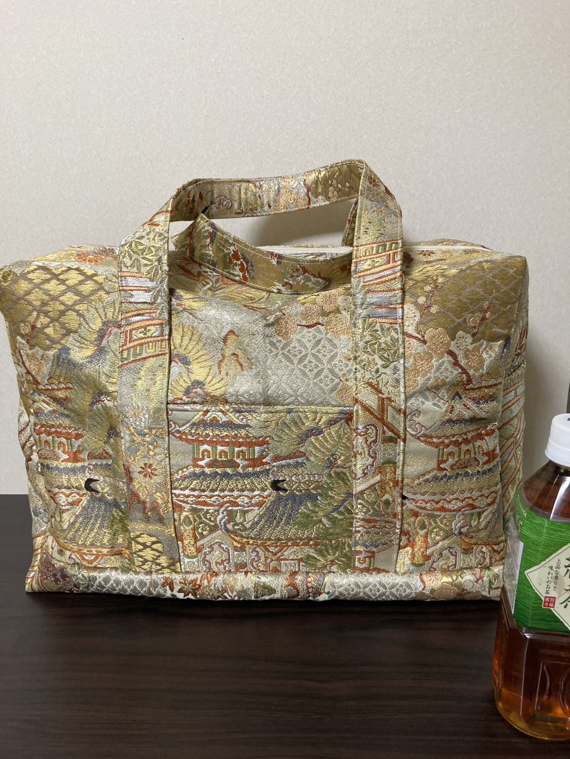 アンズルーム★ボストンバッグ★ハンドバック★丸帯★帯リメイク★着物リメイク★大容量★金★Ｌ