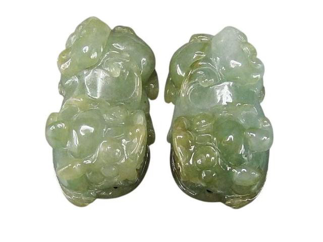 逸品天然石ひすい本翡翠如意ヒキュウ彫刻ペア812-188RYZa置物風水物